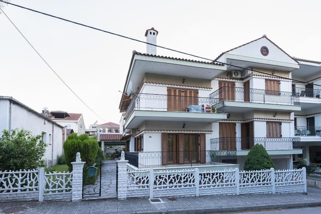 Aiwa Διαμέρισμα 130Τμ 1Ου Ορόφου Σε Διώροφη Οικία Anatoli  外观 照片
